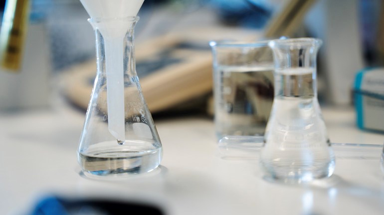 Filtering av vatten med Bakerier.