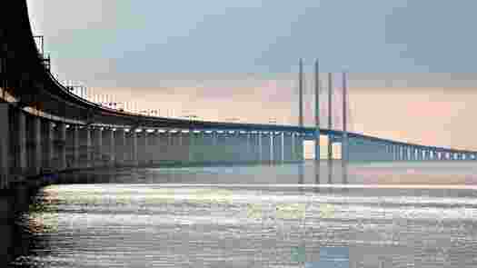 The Öresund bridge.