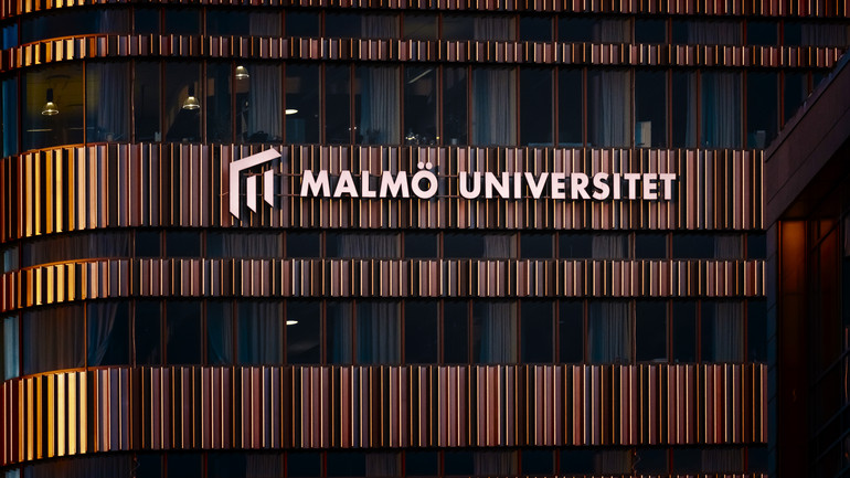 Malmö Univeritet.Nya skyltar på Niagara Malmö UniversitetNya skyltar på Niagara