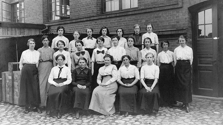 Textilarbeterskornas liv, kamp och organisering