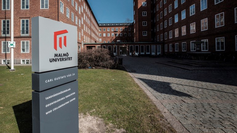 Byggnaden Klerken där Odontologiska fakulteten håller till.