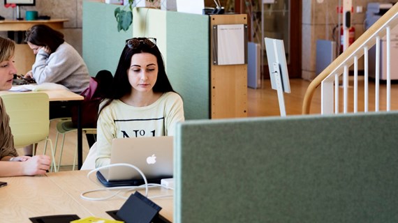 Biblioteket på hälsa och samhälle Malmö Universitet