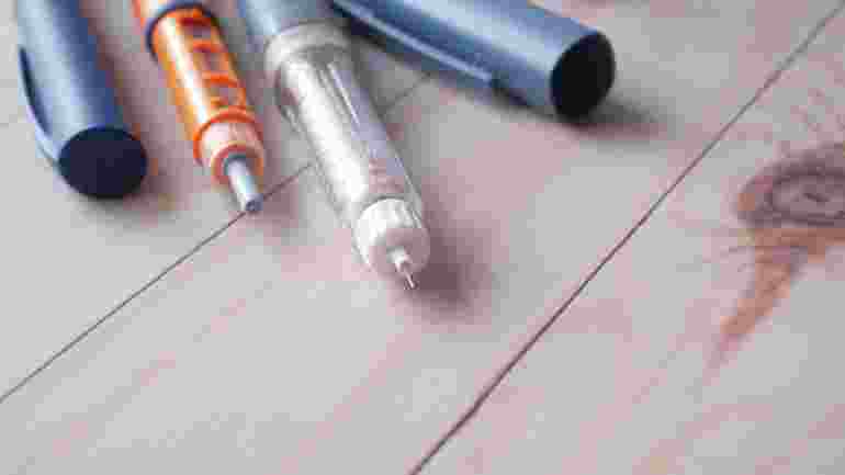 Syringe pens